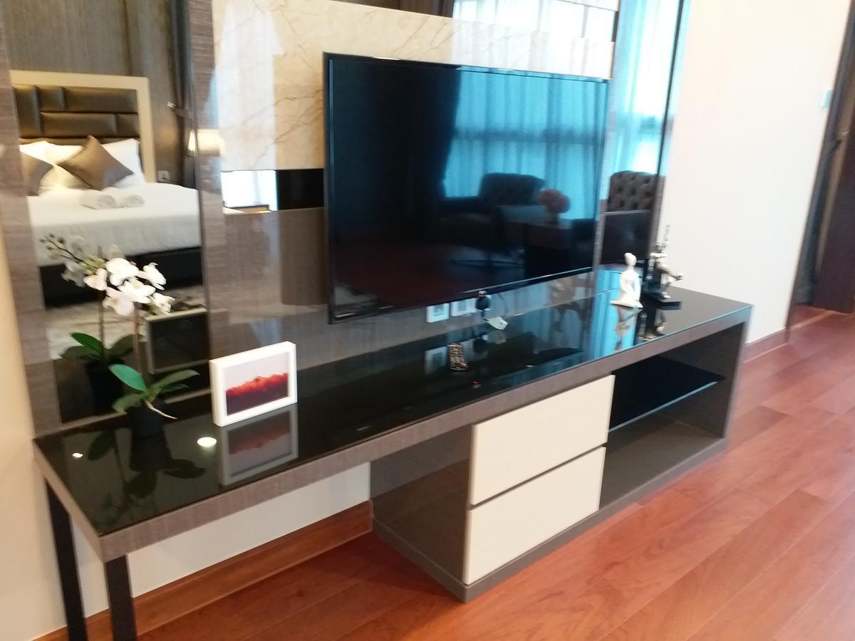 Jb City Paragon Serviced Apartment Johor Bahru Bagian luar foto