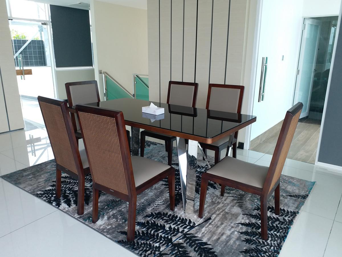 Jb City Paragon Serviced Apartment Johor Bahru Bagian luar foto